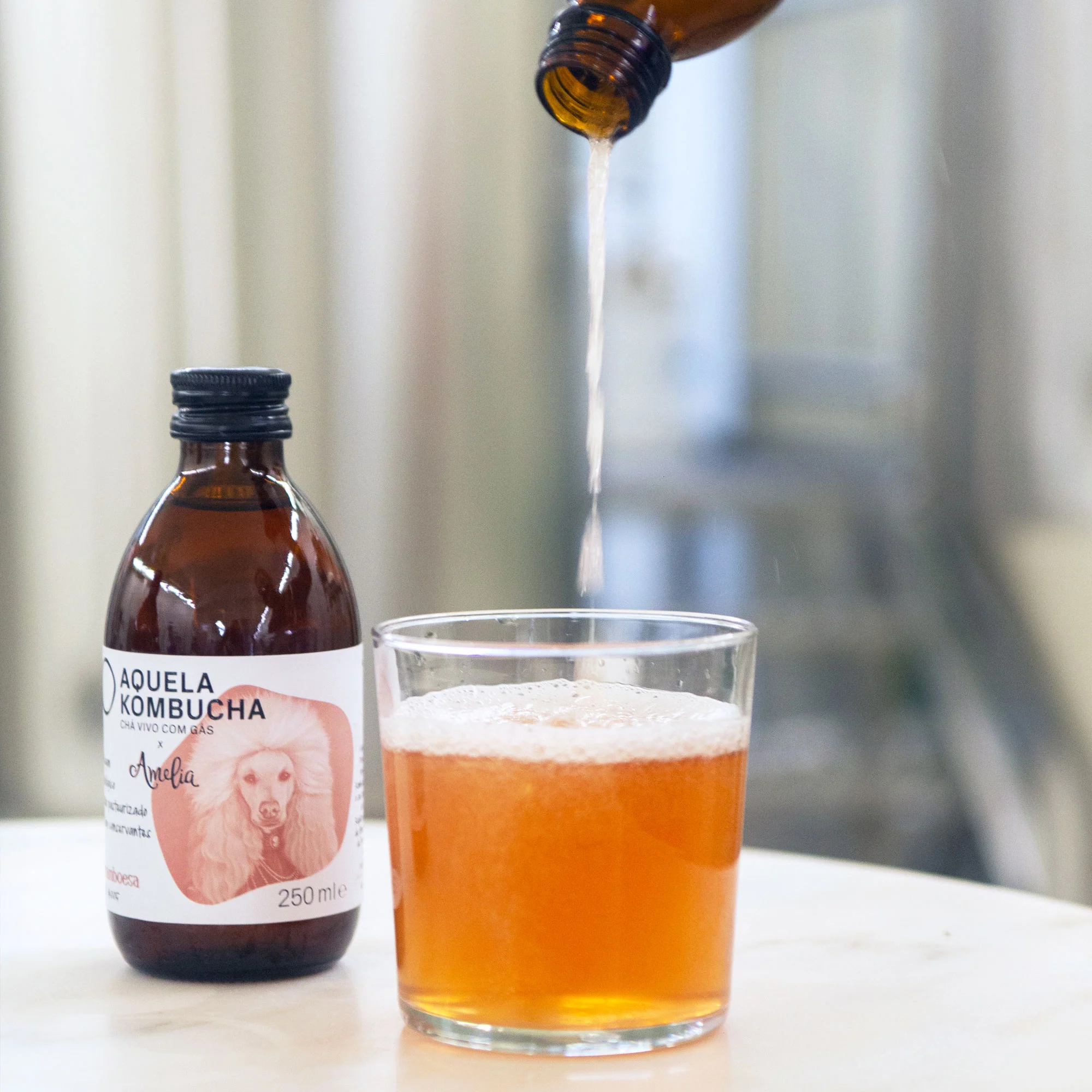 Aquela Kombucha Amélia Framboesa 1